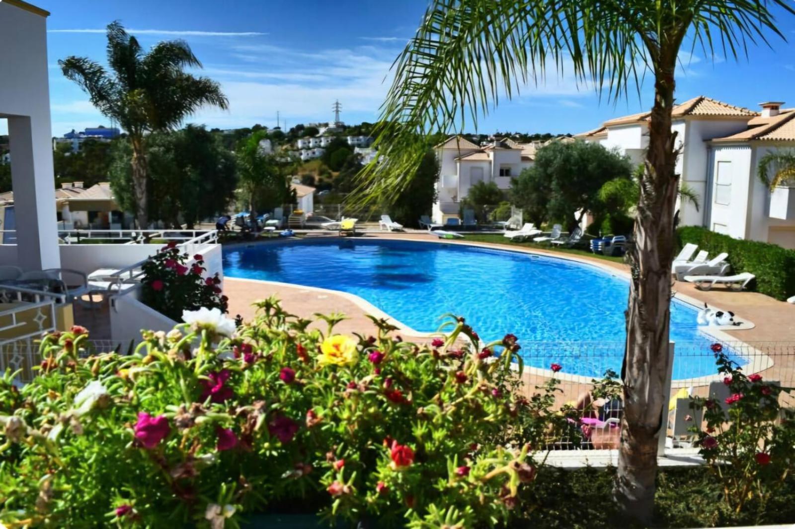 Farm Village- Townhouse 2 Mins From Old Town Albufeira Bagian luar foto